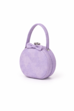 ⁦فستان بنات بنفسجي مزخرف بالزهور وحقيبة  من 8-14سنوات⁩ - الصورة ⁦3⁩