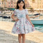 فستان بناتي أزرق بطبعة أزهار مع عصابة رأس للأعمار من 3 إلى 7 سنوات