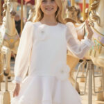 فستان أورجانزا مزين بالزهور للفتيات ٣-٧ سنوات بلون الإكرو