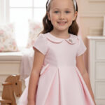 فستان أطفال بودرة مع تفاصيل فيونكة ورباط رأس ٦-٢٤ شهر