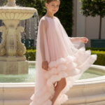 فستان الفتيات بطبقات التول مع عباءة للأعمار من 8 إلى 14 سنة