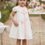 فستان وردي مع رباط رأس للبنات الرضع باللون الكريمي 6-24 شهر