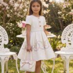 فستان بنات بودر المطرز بالزهور مع أزرار على شكل قلب وحقيبة مطابقة للأعمار من 3 إلى 7 سنوات