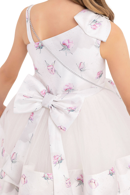 فساتين فتيات