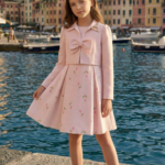 فستان وجاكيت بطبعة زهور للبنات الصغيرات، مقاسات من 8 إلى 15